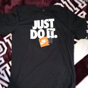 Nike T-Shirt